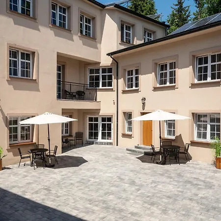 Platinum 14 Apartment *